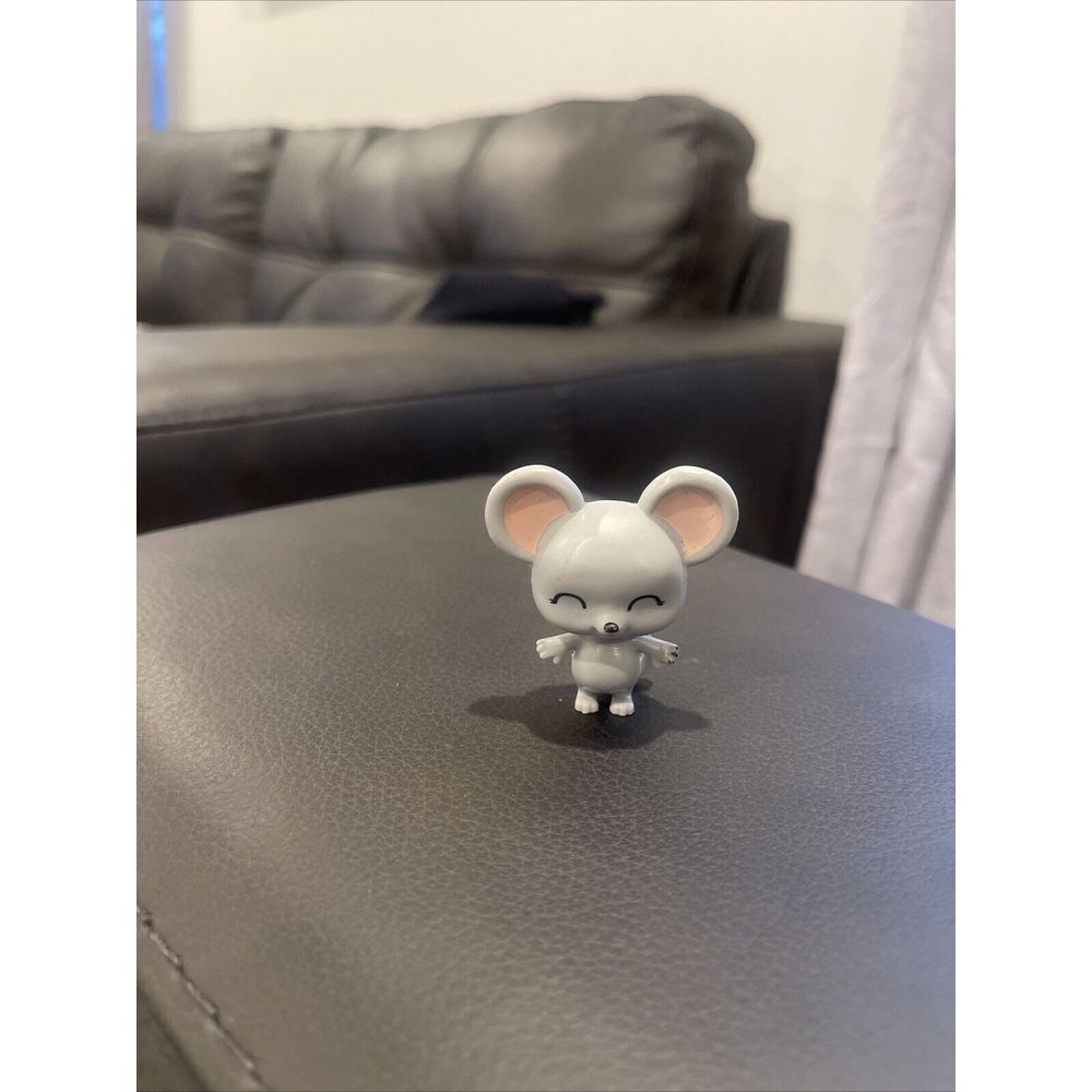 BARBIE MOUSE BARBIE EXTRA DJ MUSIC PARTY GRAY STANDING CUTE DOLL‎ PETS PET